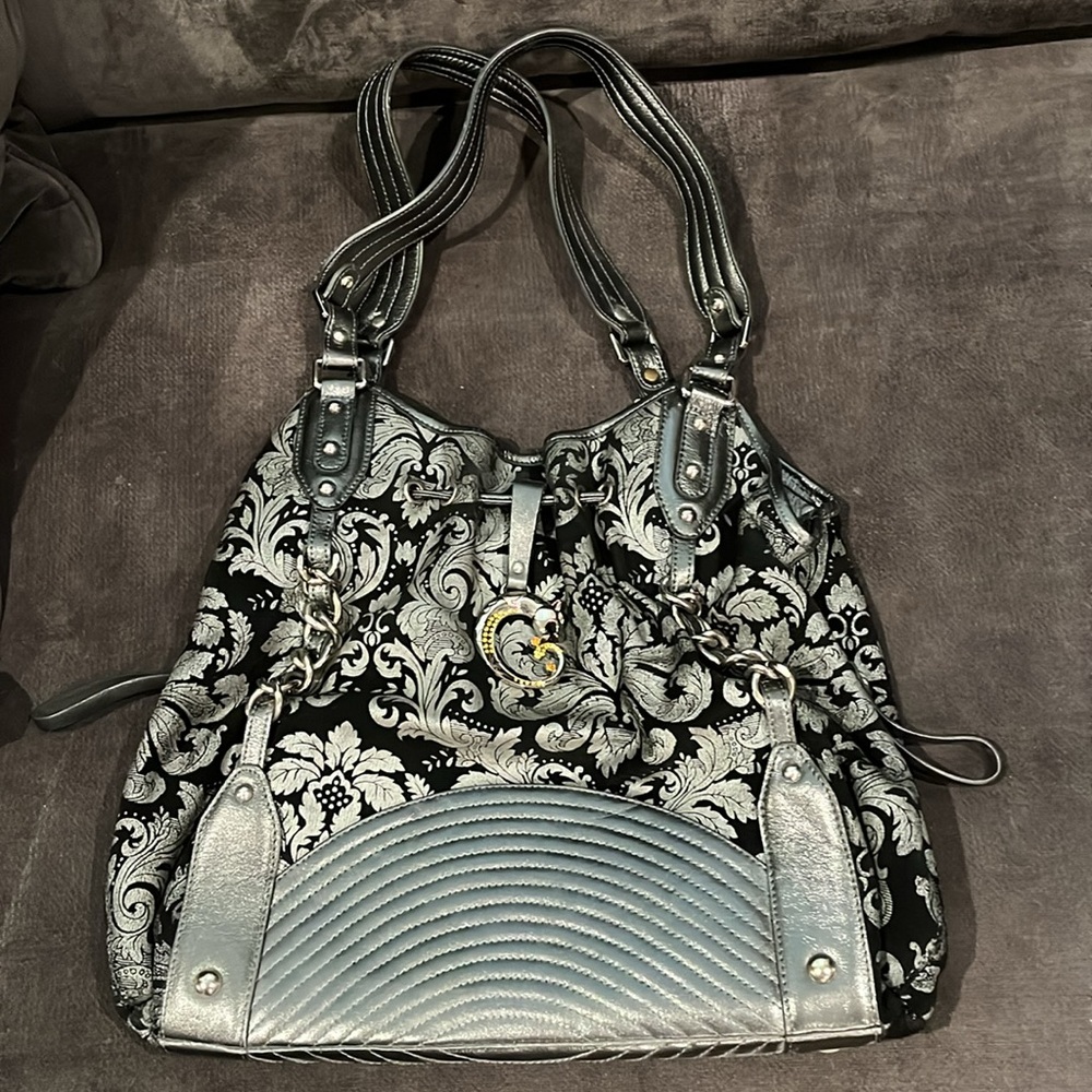 Sharif New Shoulder Gray & Black with Silver tone Hardware. Beautiful details. - Picture 15 of 16